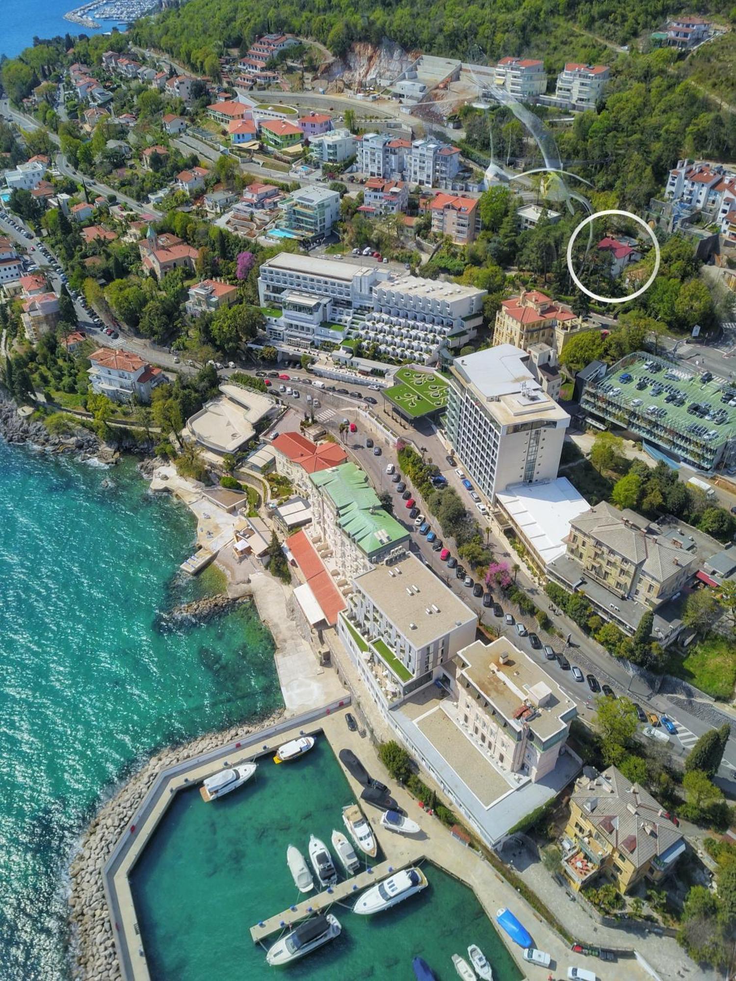 Apartments Virna Opatija Oda fotoğraf